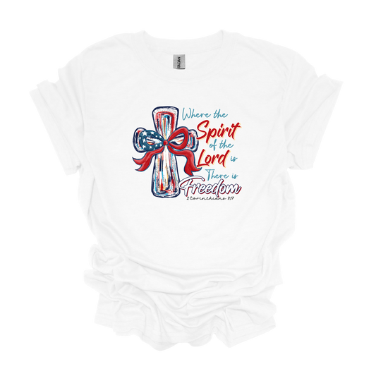 Gilden "Where the Spirit of the Lord is there is Freedom" cross t-shirt 4th of July Memorial Day Veterans Day